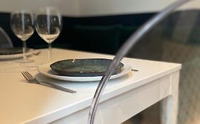 La Suite Dandy - Beau T2 -Terrasse, Parking Gratuit, Climatisation